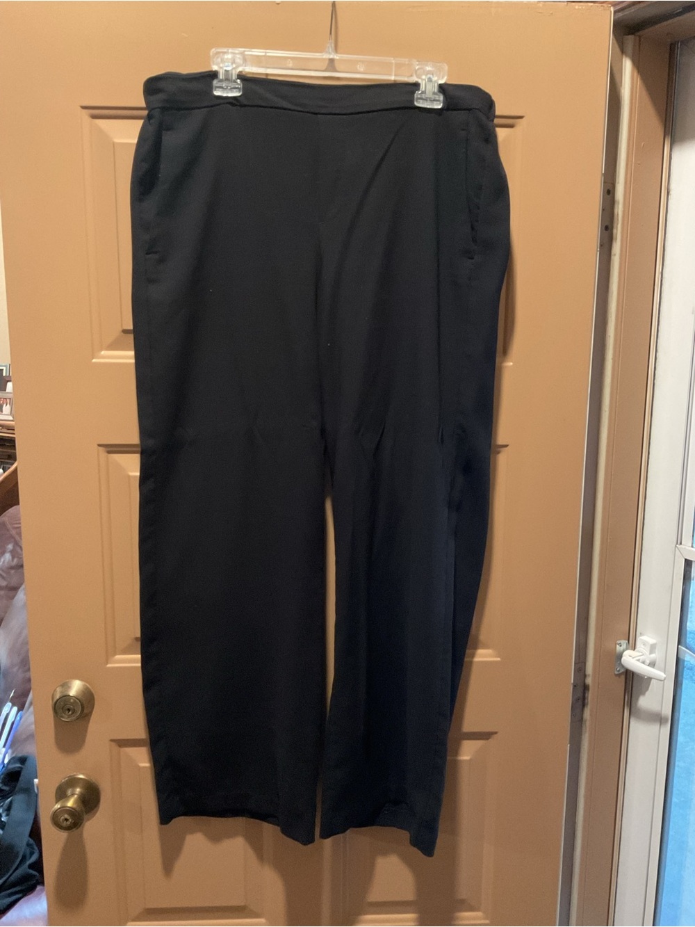 Old Navy Black Women’s Dress Pants - Straight Leg